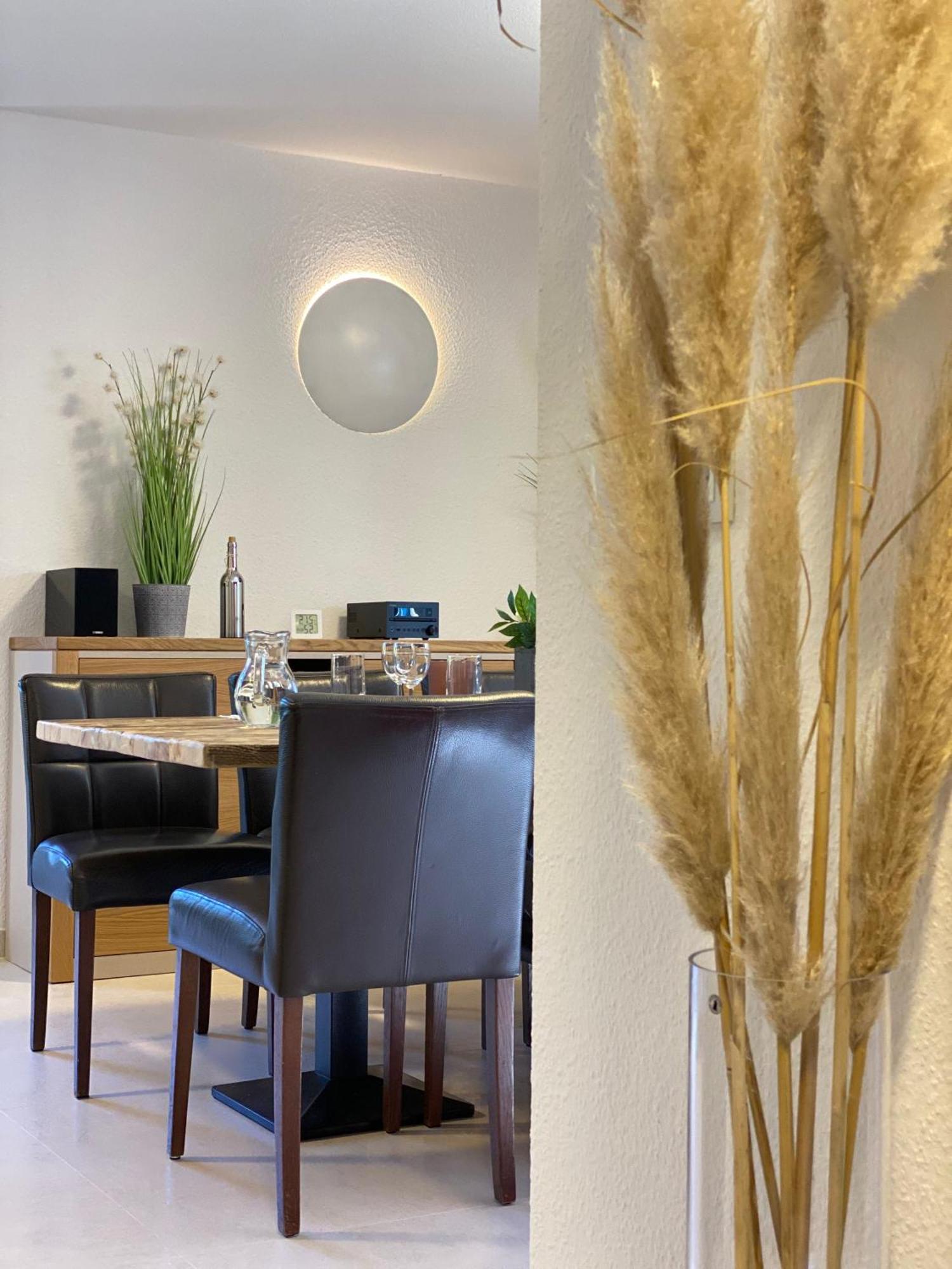 Puddemin Familienfreundliches Reetdachhaus Weissdorn 2 빌라 외부 사진